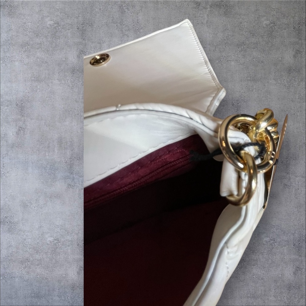 This Chic Midsize Rectangular Quilted Purse - image 5